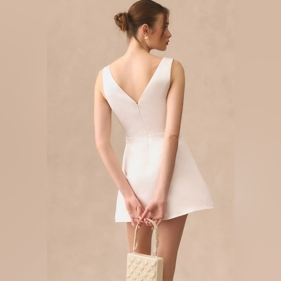 Reformation Zenni Dress in Ivory White - Picture 6 of 13